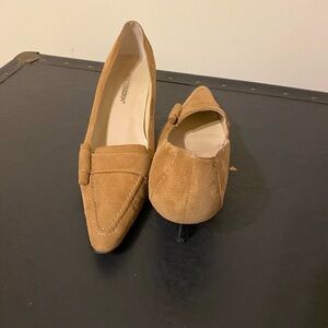 Worthington Women's Tan Suede Sophisticated Dress Pumps/Shoes, Size 8.5M.